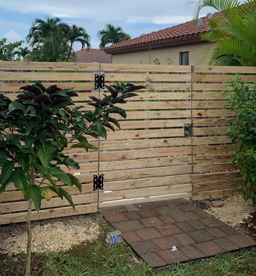 Fabricante de cercas de madera Pembroke Pines
